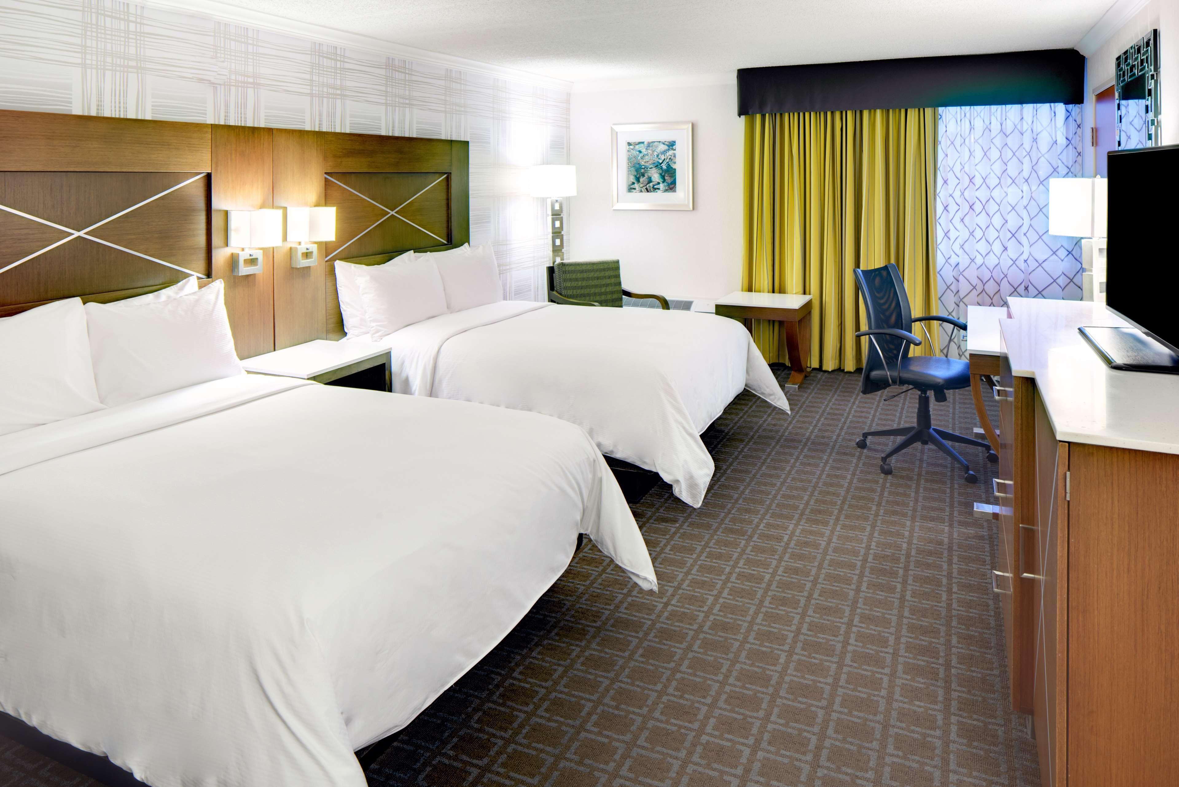 Hotel Doubletree By Hilton Madison Downtown Exteriér fotografie