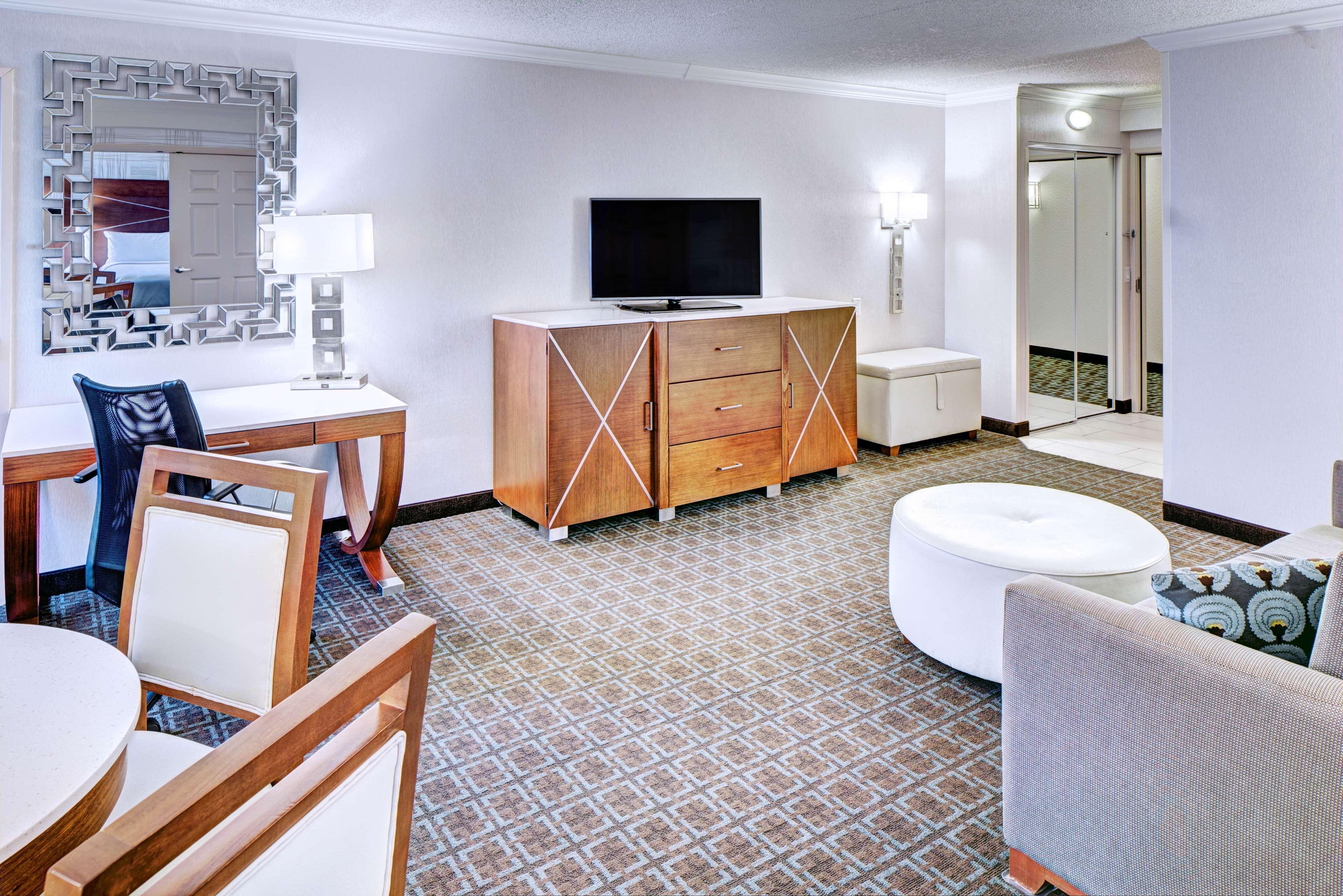 Hotel Doubletree By Hilton Madison Downtown Exteriér fotografie